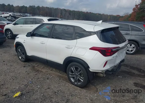 2023 Kia Seltos Lx z USA, uszkodzony, nr VIN KNDEPCAA5P7371716